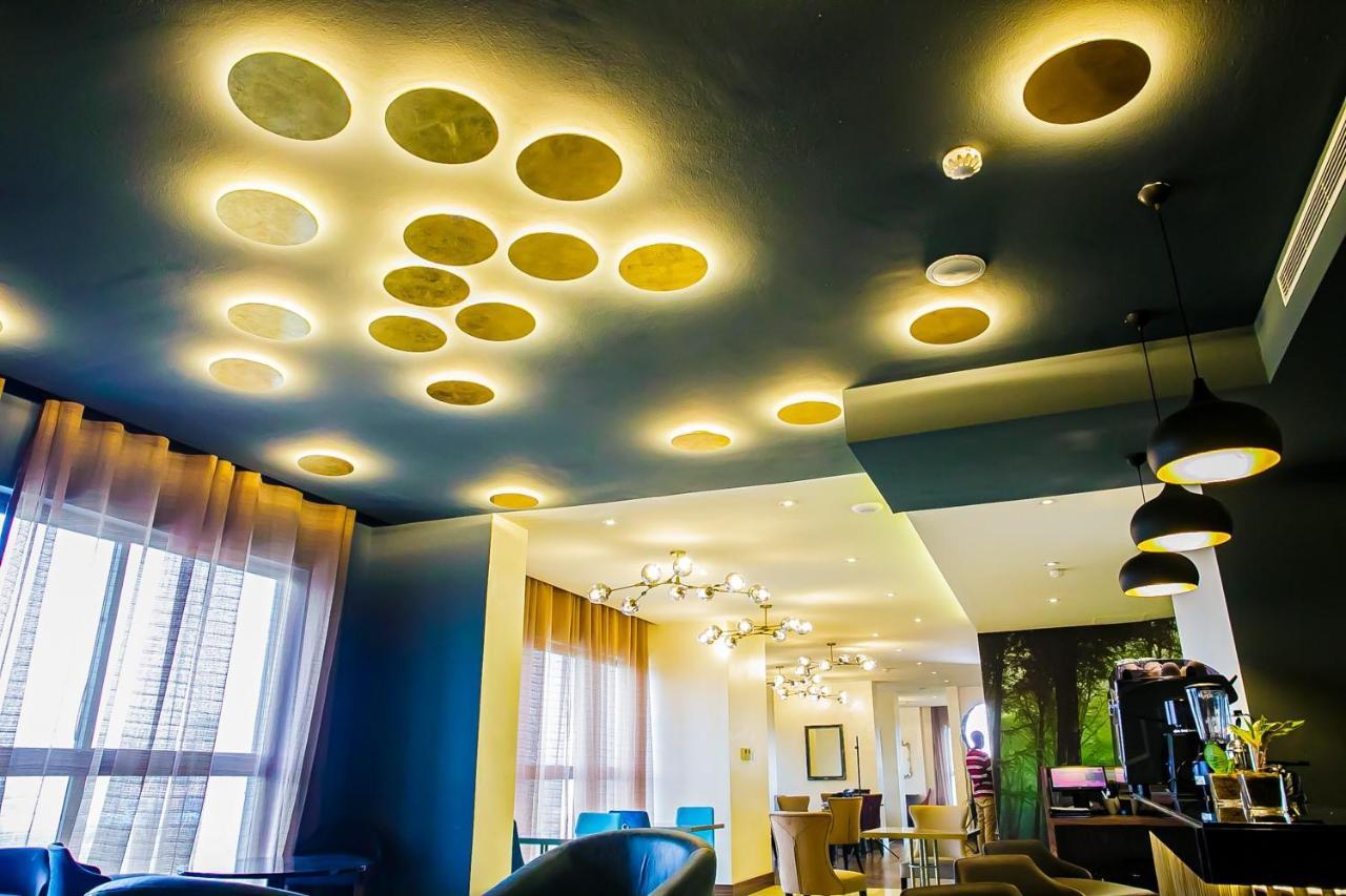 Royal Residences By Design Union Aliayabiagba Buitenkant foto