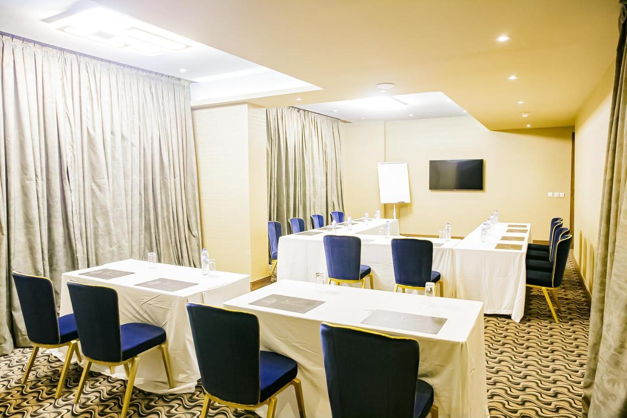 Royal Residences By Design Union Aliayabiagba Buitenkant foto